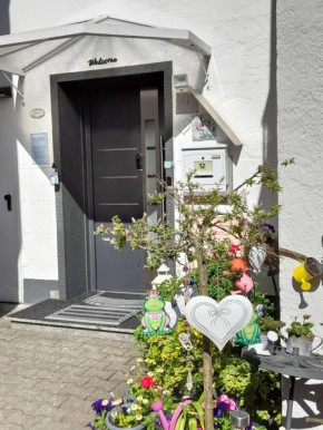 Ferienwohnung mit kleinem Garten